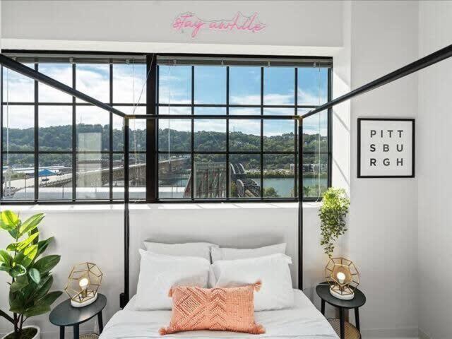 Cozysuites Gorgeous Sdo Downtown Pittsburgh Exterior photo